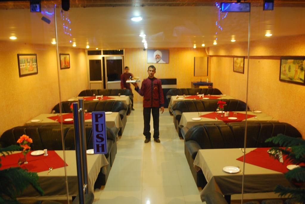 Collection O Royal Plaza Hotell Pushkar Eksteriør bilde