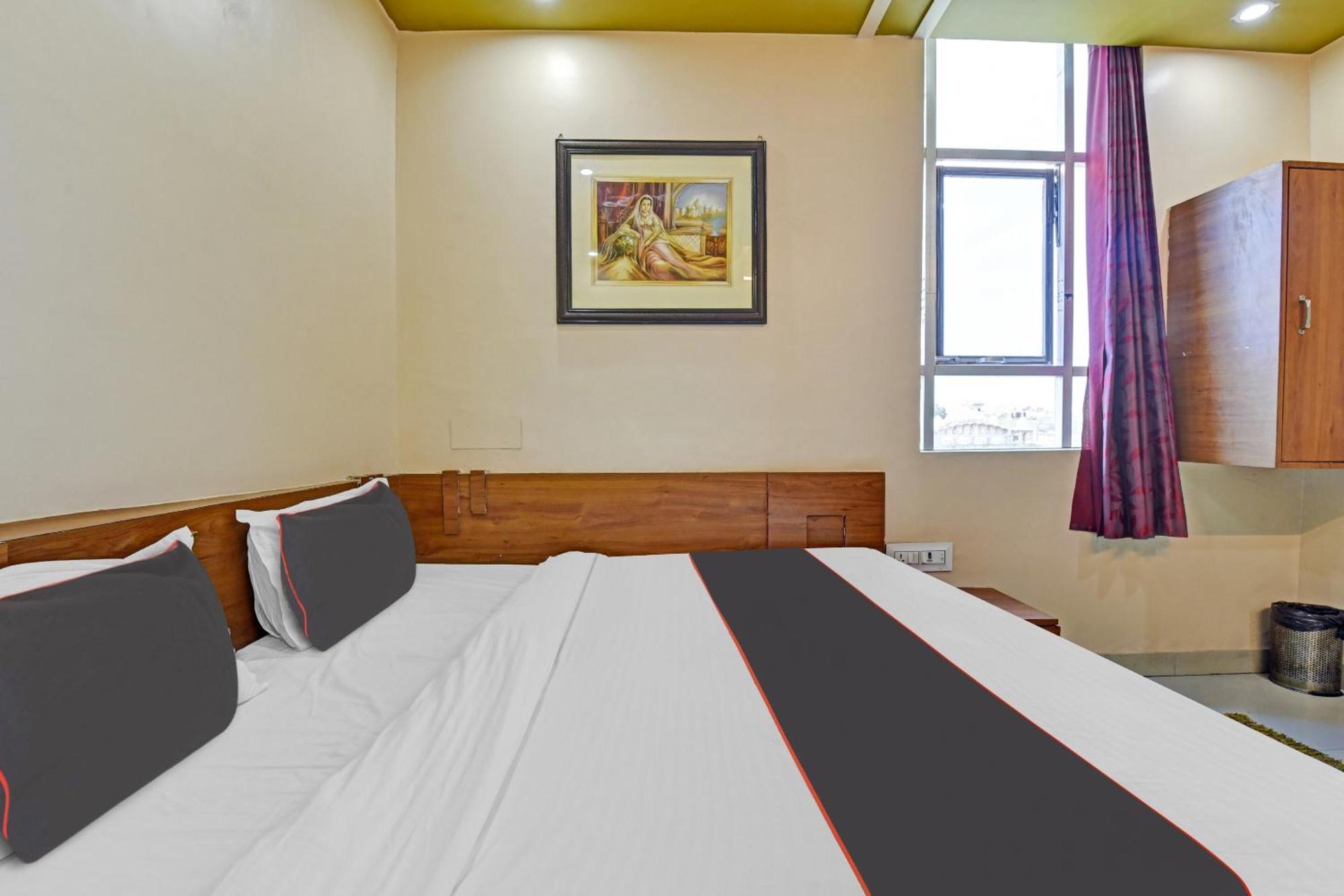 Collection O Royal Plaza Hotell Pushkar Eksteriør bilde